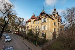 Budova, v ktorej sa apartmán nachádza