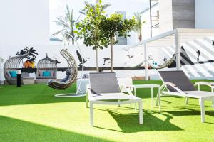 Ogród w obiekcie Corralejo Surfing Colors Hotel&Apartments