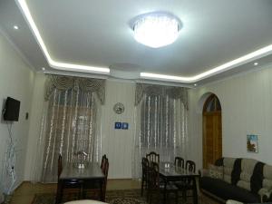 Posezení v ubytování Max Hotel Gogi Alibegashvili