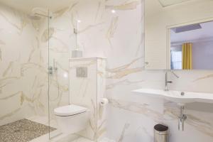 Hotel Duette Paris tesisinde bir banyo