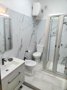 b&b Donna Angelina tesisinde bir banyo
