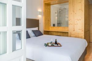 Gallery image of Ribeiredge Guest House in Porto