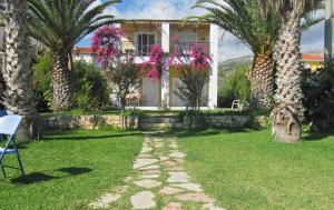 Κήπος έξω από το Aegealis Studios