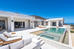 an image of a villa with a swimming pool at Stunning Home with Incredible Views in Los Barriles
