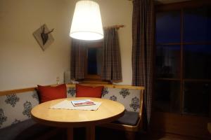Posedenie v ubytovaní Appartements Huber
