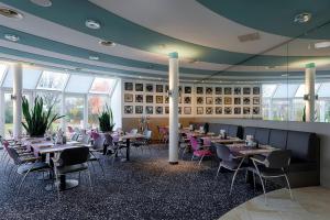 Restaurace v ubytování Globana Airport Hotel