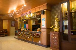TV a/nebo společenská místnost v ubytování Natural Samui Hotel