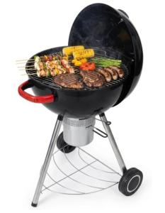 a barbecue grill with meat and vegetables on it at Eden casa vacanze in Morlupo