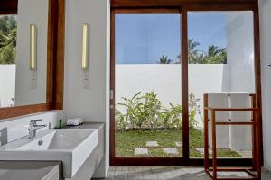 Calamansi Cove Villas 야외 정원