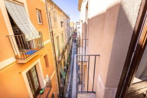 an view of an alley from a building at Cavallers Suites - Unik Vacation in Tarragona