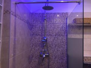 Ванная комната в Silverlight Luxus Downtown