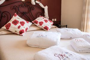 Кровать или кровати в номере GreKa Ionian Suites
