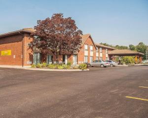 a parking lot in front of a brick building at Comfort Inn Orillia in Orillia