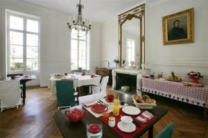 Galeriebild der Unterkunft Le Château de Philiomel in Lillers