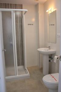 Koupelna v ubytování Hostal Brisas de Conil