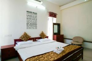 Una cama o camas en una habitación de Hill view villa bavdhan