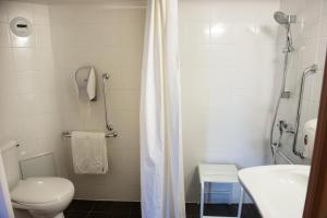 Hôtel Olivet Orléans Sud Zénith ex PC tesisinde bir banyo