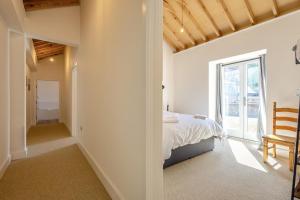 a bedroom with a bed and a window at 2 Bed in Barrow oc-b42642 in Barrow