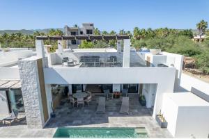 an aerial view of a white house at Luxury Villa With Pool in Los Barriles