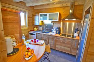 Η κουζίνα ή μικρή κουζίνα στο Chalet Phoenix