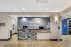 a lobby with a welcome to the beagle store at Hampton Inn & Suites Augusta West in Quail Creek +79 photos