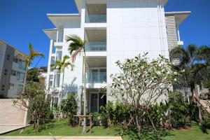 Κήπος έξω από το Samui Sunrise 24