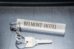 a key chain with a sign that reads benoit hospital at Tokyo Asakusabashi Belmont Hotel in Tokyo