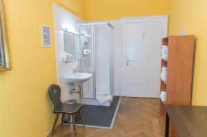 Et badeværelse på Pension Lehrerhaus