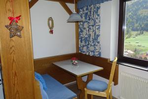 Nespecifikovaný výhled na hory nebo výhled na hory při pohledu z apartmánu