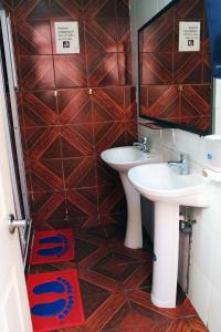 Et badeværelse på Hostal Koala