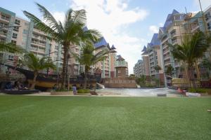 Kolam renang di atau di dekat Caribbean Hotel Resort Pattaya