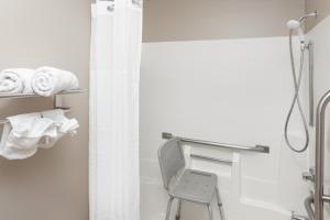 Gallery image of Rodeway Inn Elkhart in Elkhart