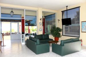 Foto da galeria de Ionian Sea View Hotel - Corfu em Kavos