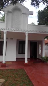 Gallery image of On The Way (KATUNAYAKE TO COLOMBO) in Ja-Ela