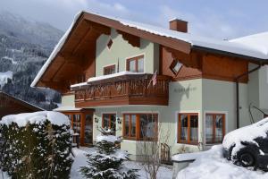 Fotografia z galérie ubytovania Landhaus Sandra v destinácii Dorfgastein