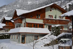 Fotografia z galérie ubytovania Landhaus Sandra v destinácii Dorfgastein