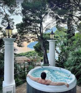 Villacore Capri tesisinde veya buraya yakın yüzme havuzu