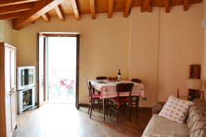 A seating area at Casa Rossana