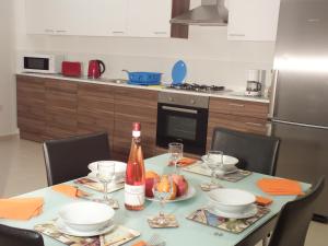 Kuchyň nebo kuchyňský kout v ubytování Marjanapartment