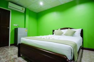 Gallery image of Sweet Dreams Hometel in Krabi town