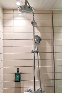 Comfort Hotel Malmö tesisinde bir banyo +37 fotoğraf