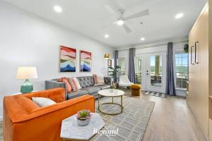 a living room with a couch and a table at Pets Stay Free, Breezy, Stylish Island Elegance in Lago Vista