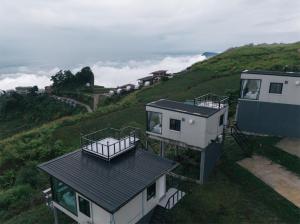 an aerial view of a house on a hill at สกายวันเดอร์ ภูทับเบิก in Ban Tha Kok Hai