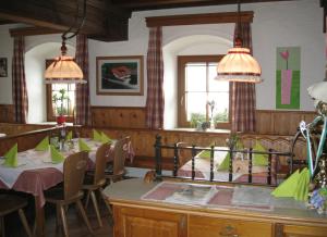 Restaurace v ubytování Gasthof Franzosenhof