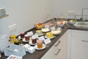 Možnosti snídaně pro hosty v ubytování Gästehaus Tappes Hofgarten
