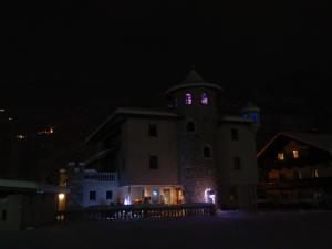 Galeriebild der Unterkunft Schloßburg Reiserhof in Zell am Ziller