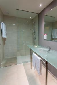 Koupelna v ubytování Hotel AG Express Elche