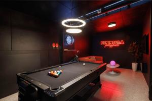 a billiard room with a pool table in a room at Zen Haven with Sauna & Spa in Tootgarook +38 photos