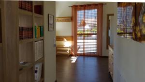 Kuchyň nebo kuchyňský kout v ubytování Ferienwohnung Dolomitenpanorama + 29 fotografií