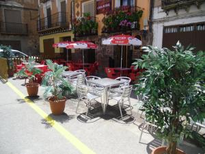 En restaurang eller annat matställe på Casa Maidevera
